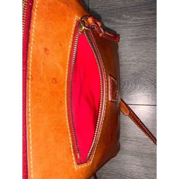 Dooney & Bourke Florentine Collection Allison Crossbody Natural Bag B000546 - Picture 15 of 16